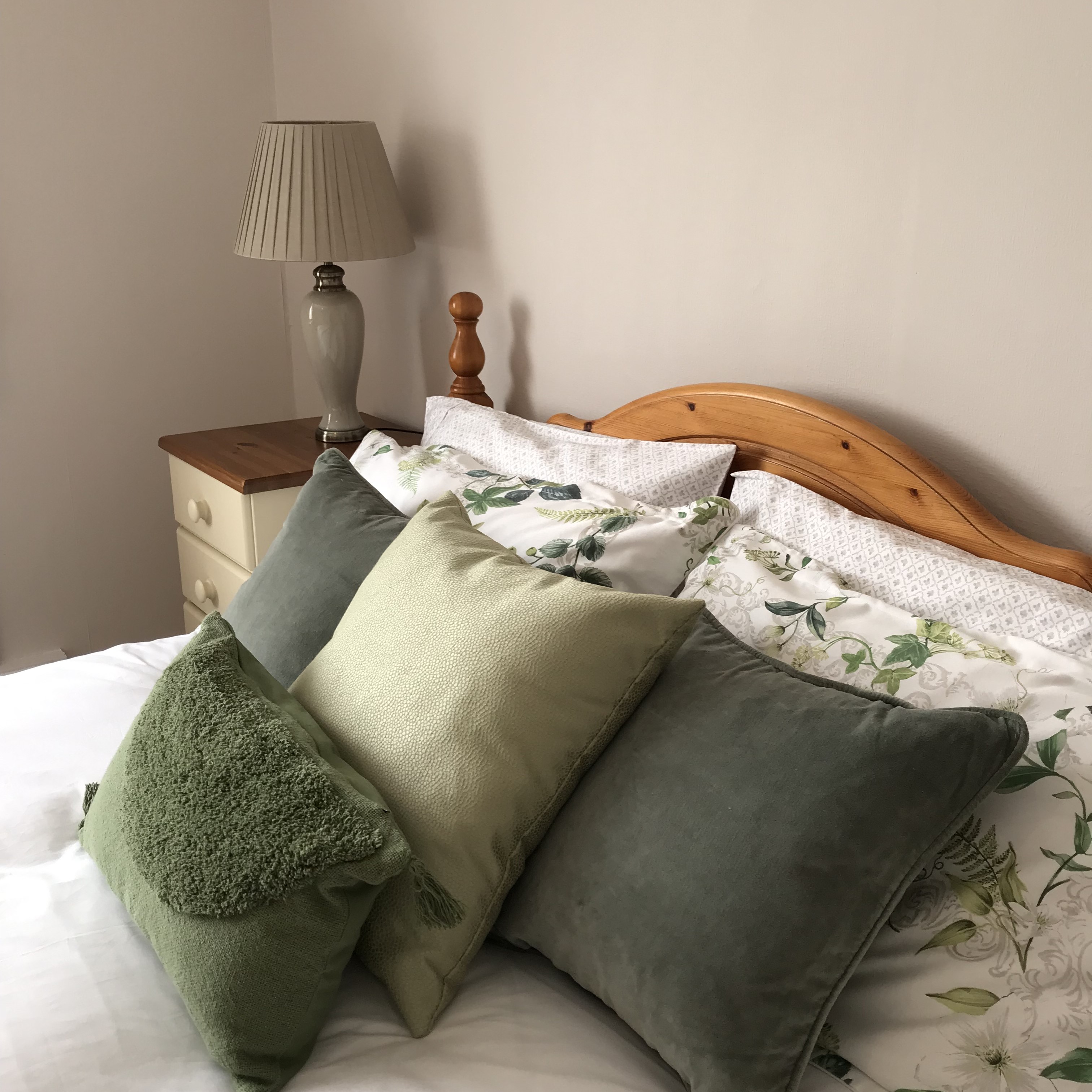 Interior Styling (For Sale), Chiswell Green Hertfordshire British